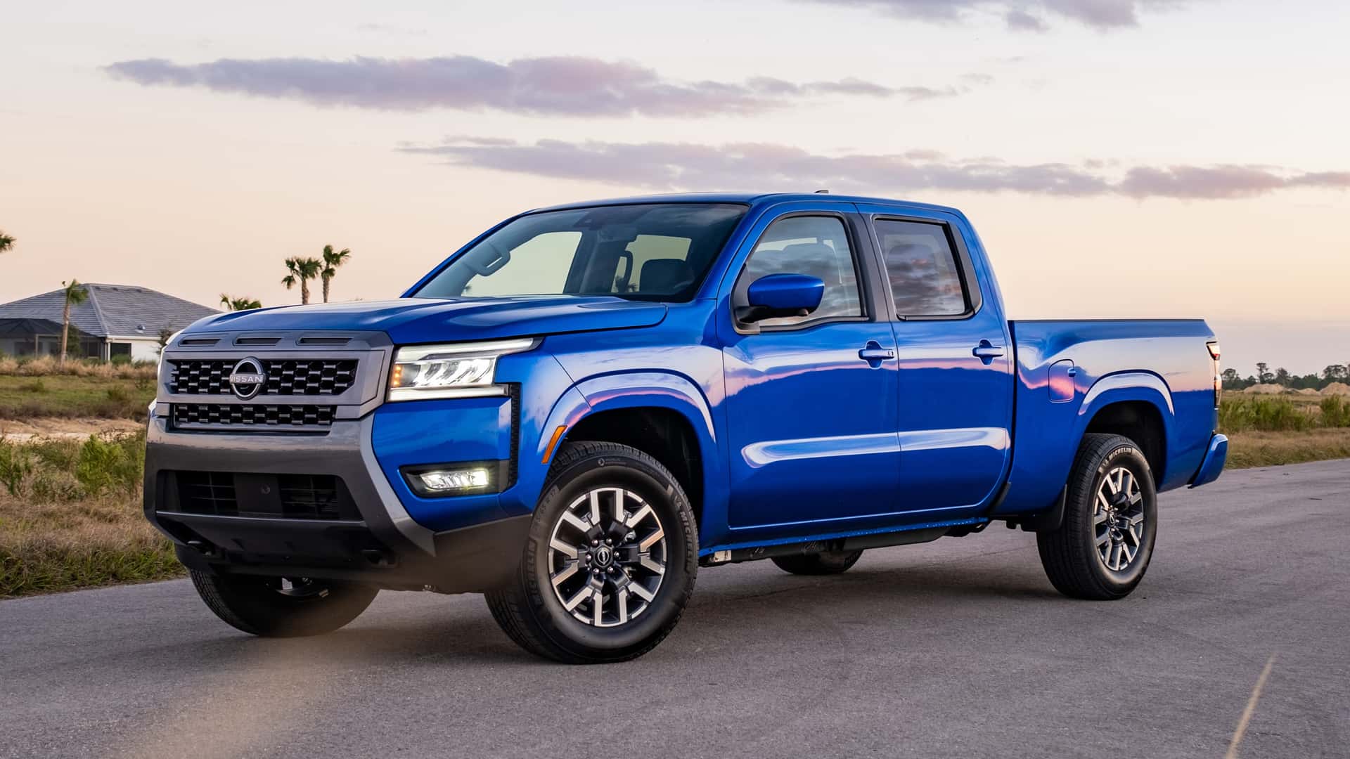 2025 Nissan Frontier освежает классические традиции Обзор