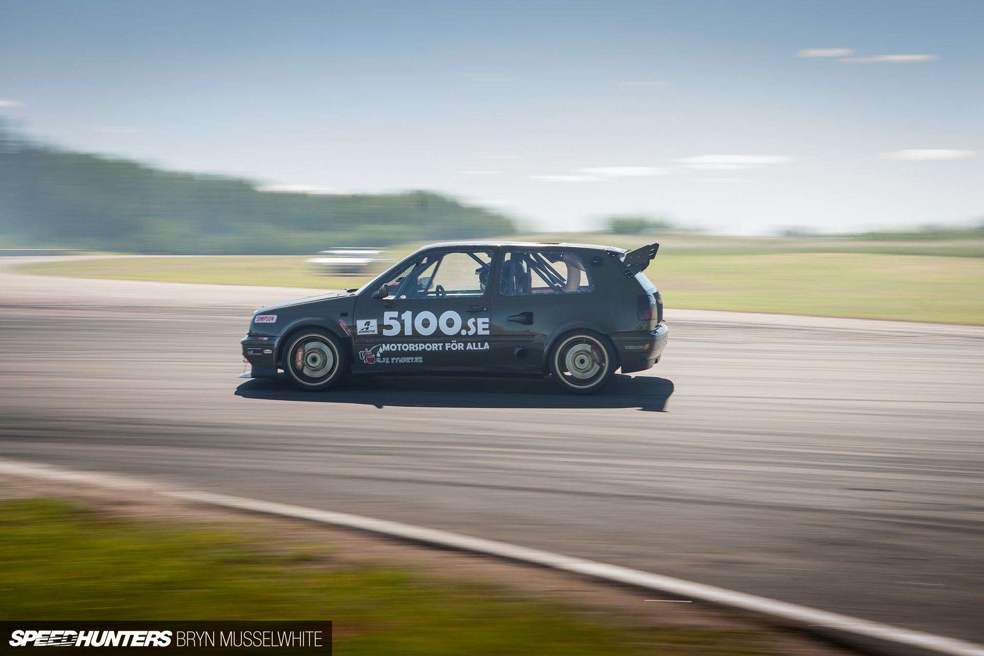 Воспоминания Подготовленный к войне VW Golf - Speedhunters