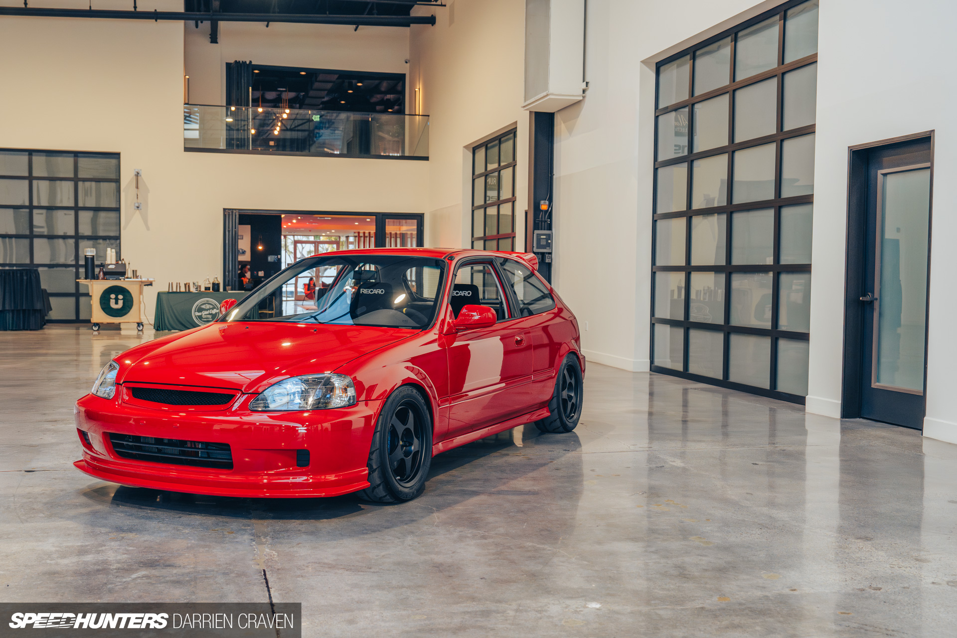 Электрическая атмосфера дебют EV Civic от Rywire с CSF Race - Speedhunters